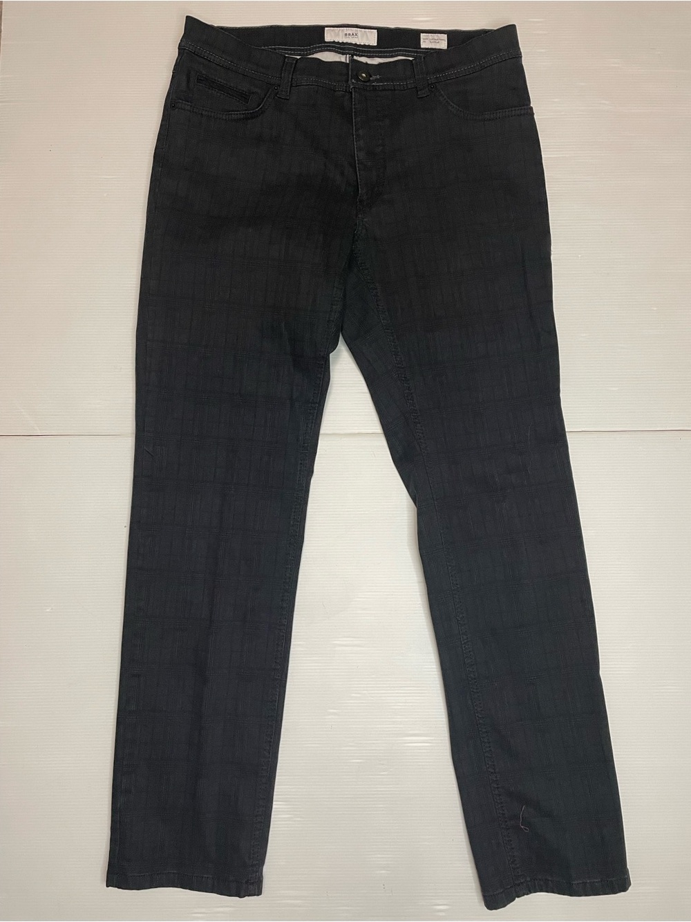 Brax 5-pocket Cooper Jeans Straight Leg Black Geometric Lines Size 32/33